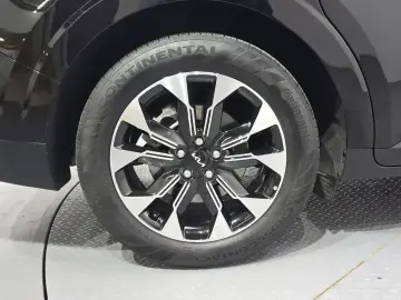 2023 Kia Carnival с пробегом 34 225 км