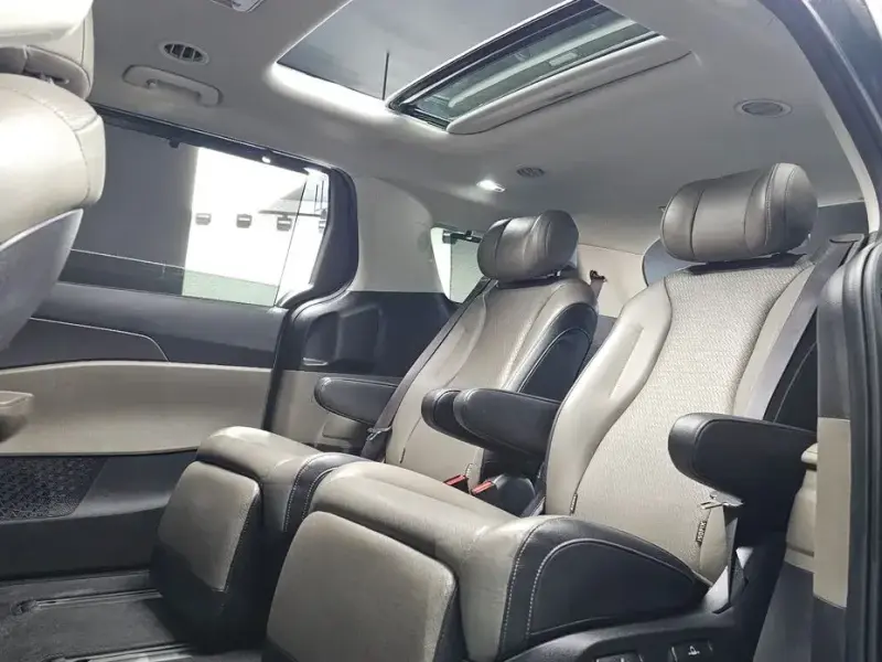2024 Kia Carnival с пробегом 29 967 км
