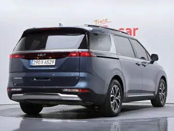 2023 Kia Carnival с пробегом 40 046 км