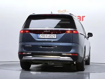 2023 Kia Carnival с пробегом 40 046 км