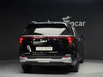 2024 Kia Carnival с пробегом 18 877 км