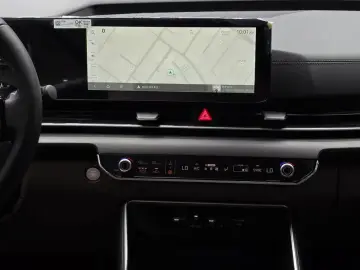 2024 Kia Carnival с пробегом 18 877 км