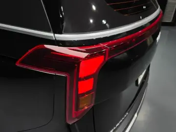 2024 Kia Carnival с пробегом 18 877 км