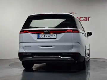 2023 Kia Carnival с пробегом 66 451 км