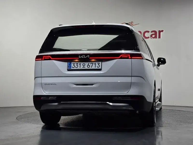 2023 Kia Carnival с пробегом 66 451 км