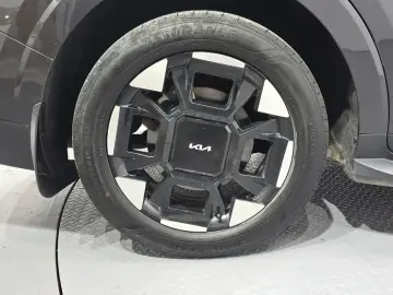 2024 Kia Carnival с пробегом 37 085 км