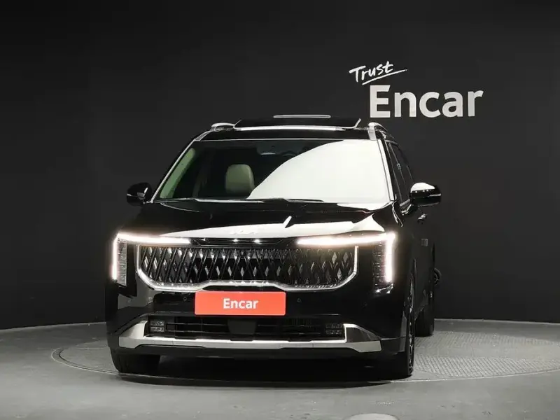 2023 Kia Carnival с пробегом 54 713 км