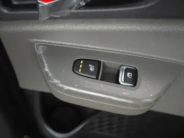 2024 Kia Carnival с пробегом 37 085 км