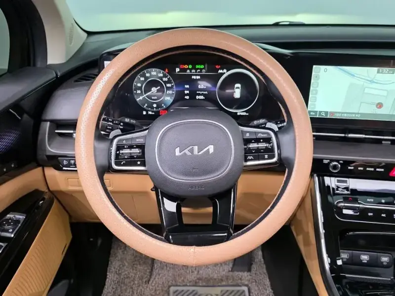 2021 Kia Carnival с пробегом 87 663 км