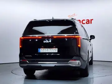 2024 Kia Carnival с пробегом 37 225 км