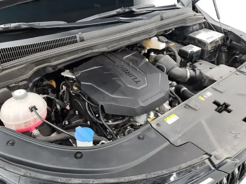 2024 Kia Carnival с пробегом 37 225 км