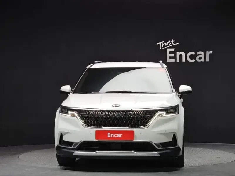 2021 Kia Carnival с пробегом 85 263 км