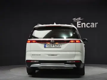 2021 Kia Carnival с пробегом 85 263 км