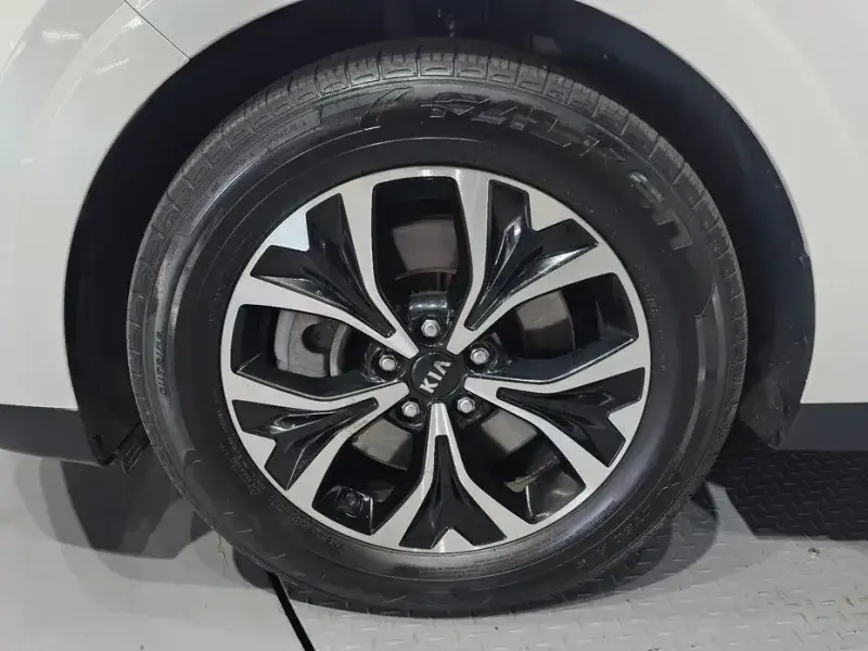 2021 Kia Carnival с пробегом 85 263 км