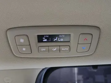 2023 Kia Carnival с пробегом 54 713 км