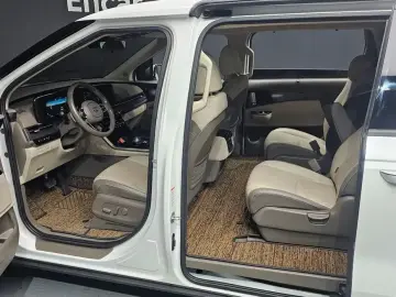 2021 Kia Carnival с пробегом 85 263 км