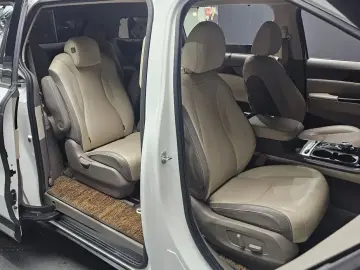 2021 Kia Carnival с пробегом 85 263 км
