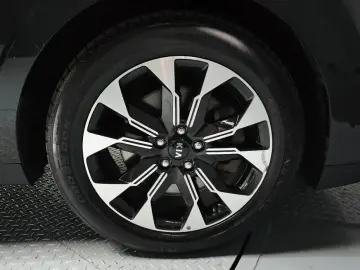 2021 Kia Carnival с пробегом 123 091 км