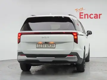 2024 Kia Carnival с пробегом 18 993 км