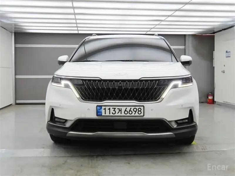 2021 Kia Carnival с пробегом 135 527 км