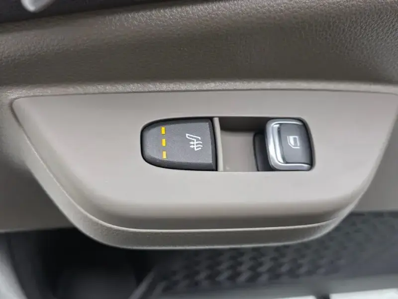 2024 Kia Carnival с пробегом 18 993 км