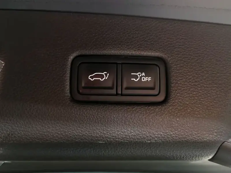 2021 Kia Carnival с пробегом 25 462 км
