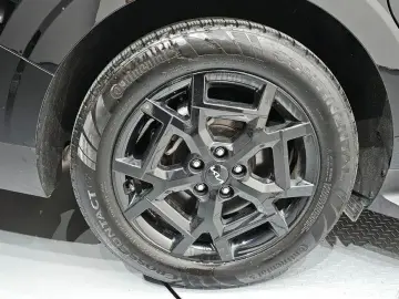 2024 Kia Carnival с пробегом 16 999 км