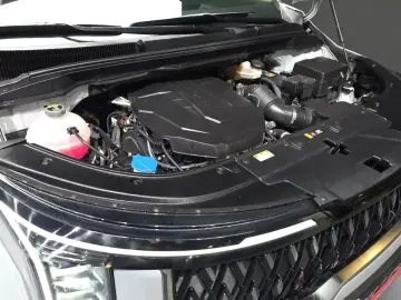 2025 Kia Carnival с пробегом 12 634 км