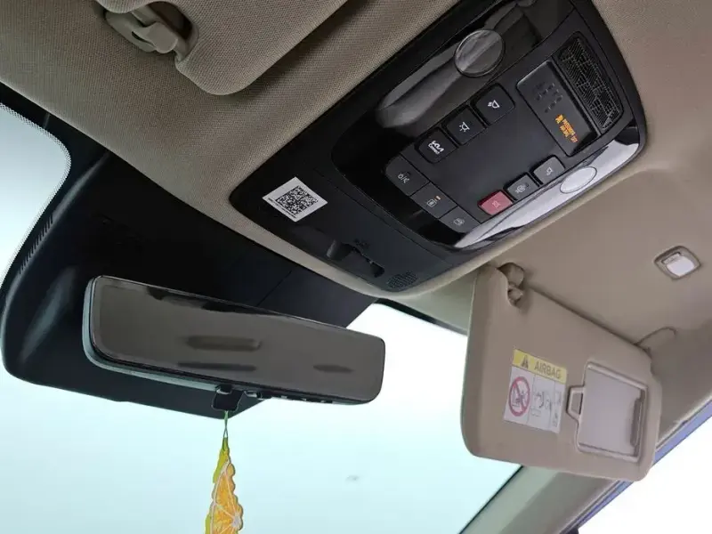 2024 Kia Carnival с пробегом 16 999 км