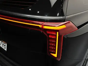 2024 Kia Carnival с пробегом 16 999 км