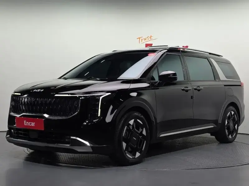 2024 Kia Carnival с пробегом 26 289 км