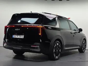 2024 Kia Carnival с пробегом 26 289 км