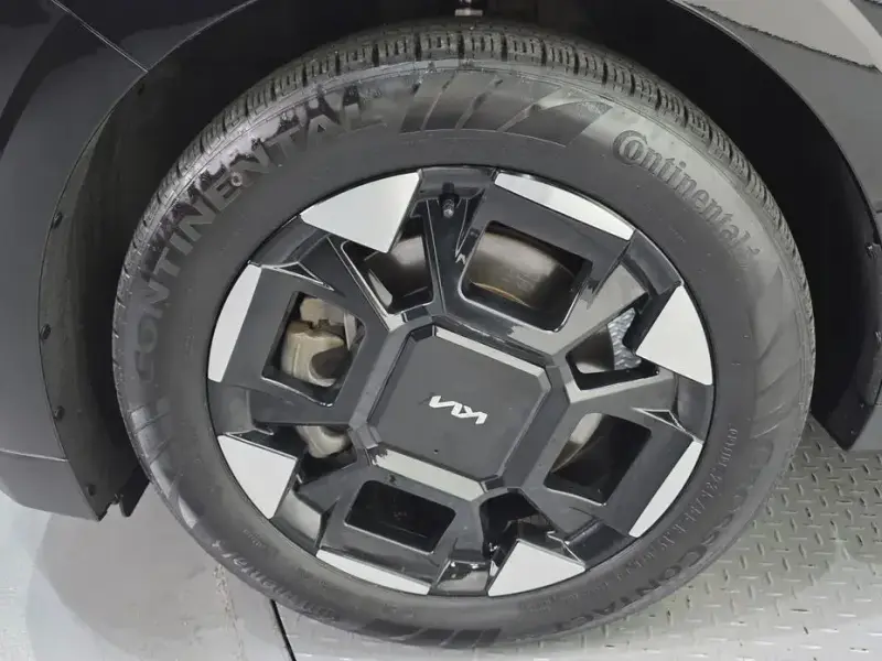 2024 Kia Carnival с пробегом 26 289 км