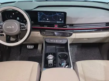 2024 Kia Carnival с пробегом 26 289 км