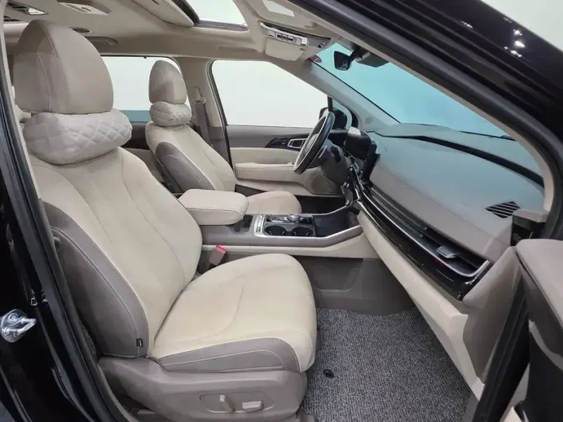 2024 Kia Carnival с пробегом 26 289 км