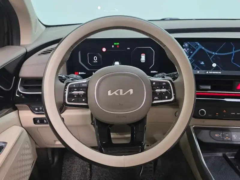 2024 Kia Carnival с пробегом 26 289 км