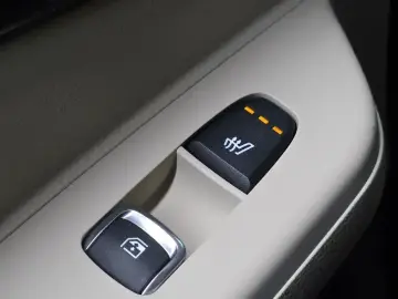 2024 Kia Carnival с пробегом 26 289 км