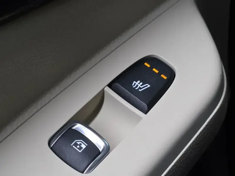 2024 Kia Carnival с пробегом 26 289 км