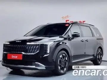 2025 Kia Carnival с пробегом 11 128 км