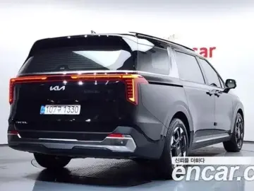 2025 Kia Carnival с пробегом 11 128 км