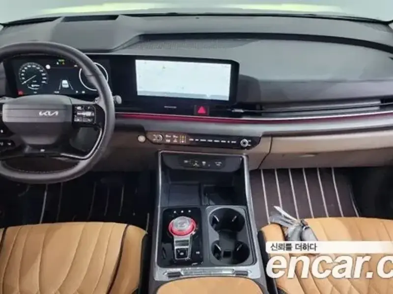 2025 Kia Carnival с пробегом 11 128 км