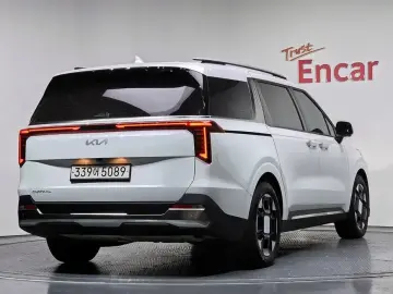 2024 Kia Carnival с пробегом 30 199 км
