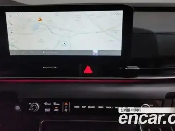 2025 Kia Carnival с пробегом 11 128 км