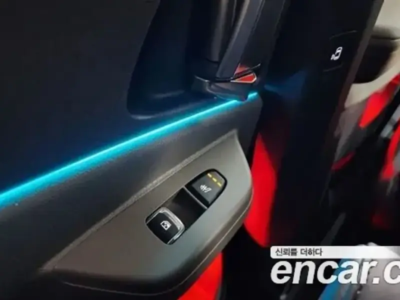 2025 Kia Carnival с пробегом 11 128 км