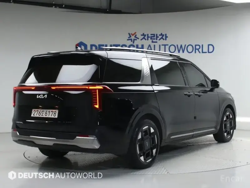 2024 Kia Carnival с пробегом 45 529 км