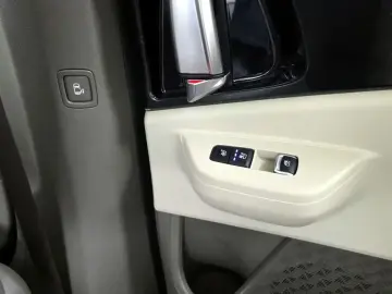 2024 Kia Carnival с пробегом 30 199 км