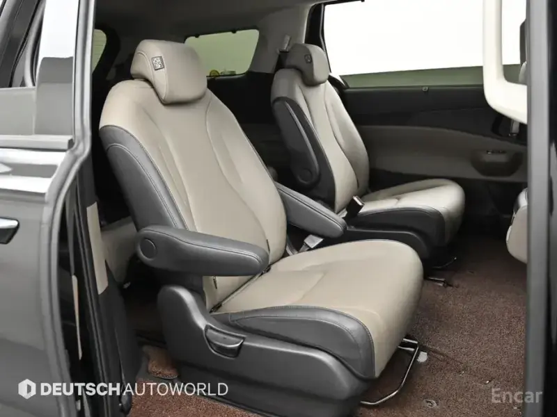 2024 Kia Carnival с пробегом 45 529 км
