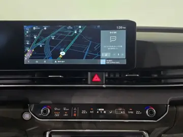 2025 Kia Carnival с пробегом 15 800 км