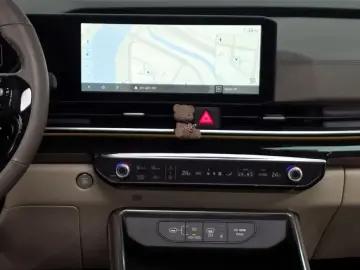 2024 Kia Carnival с пробегом 21 086 км