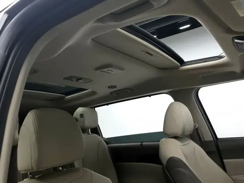 2024 Kia Carnival с пробегом 21 086 км
